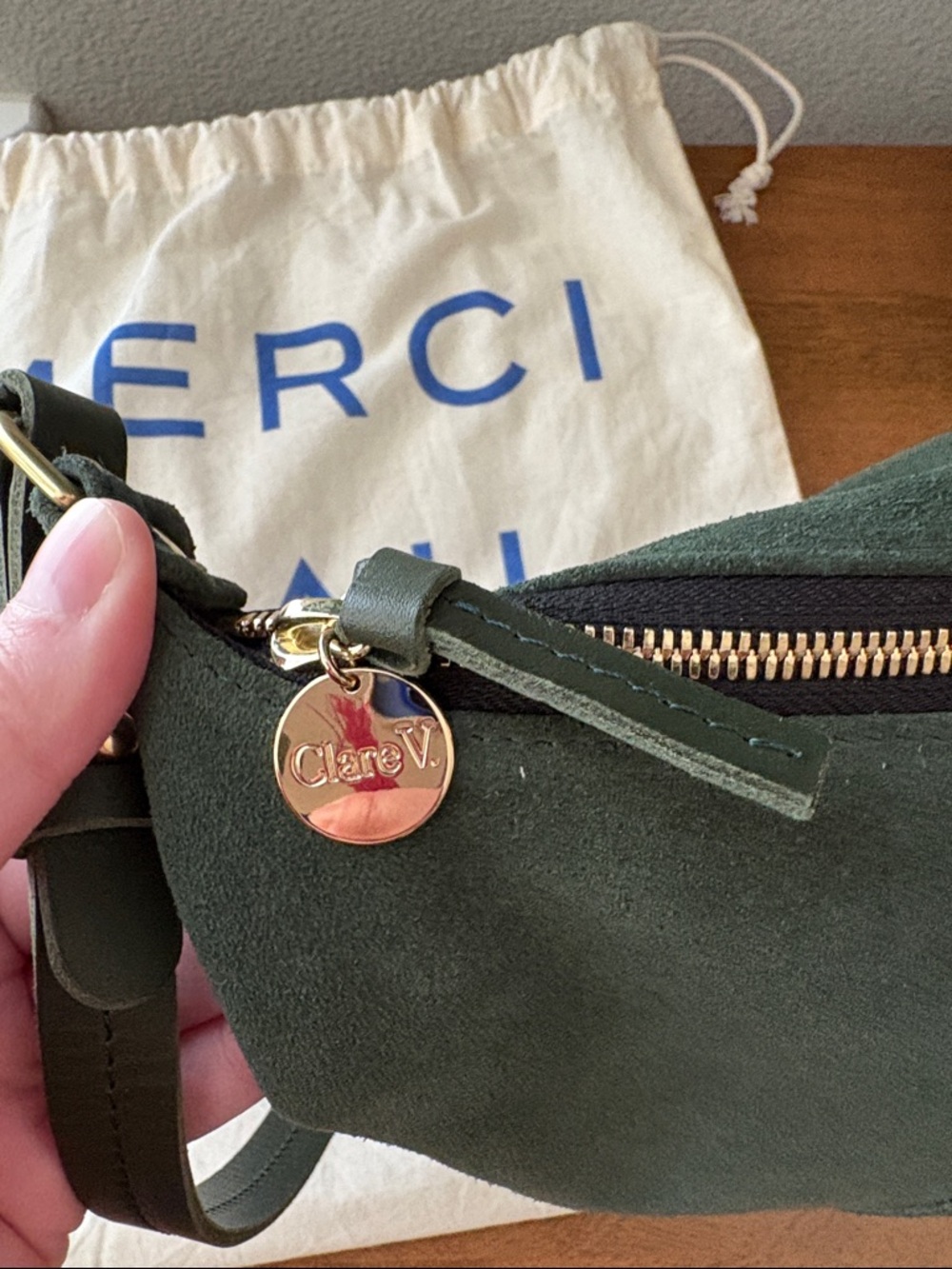 Clare V Petite Jeanne Bucket Bag in Green Suede NWOT - Picture 3 of 4
